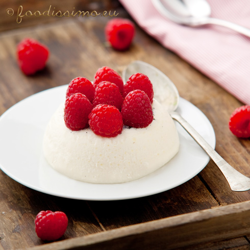 Narodeninová panna cotta